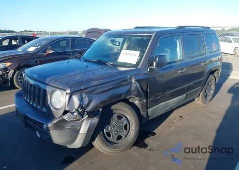 2016 Jeep Patriot Sport из США, поврежденный, VIN 1C4NJPBA5GD532428